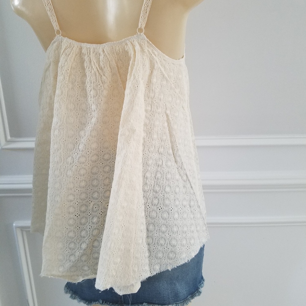 Crochet detail top - Picture 2 of 6